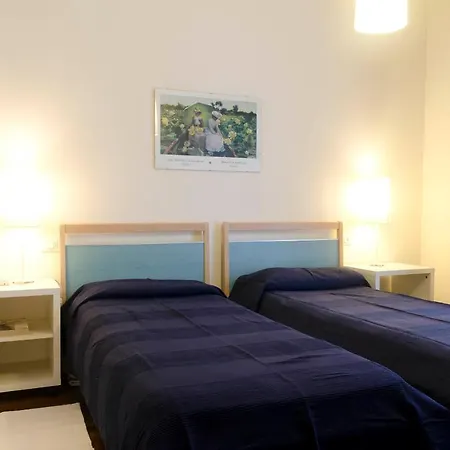Attico Zona Porto アパート リッチョーネ